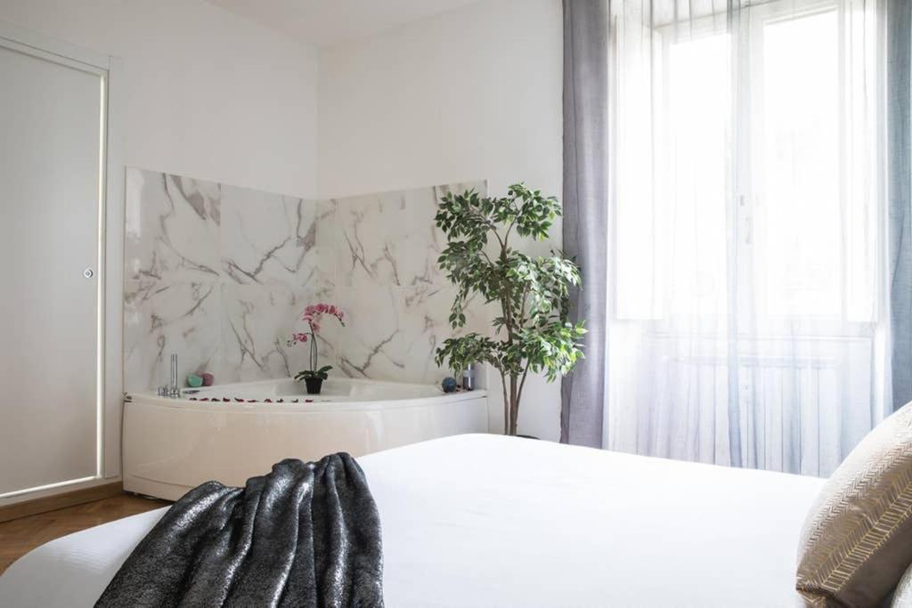 Silver Luxury Jacuzzi Suite Trastevere - Top Collection Roma Dış mekan fotoğraf